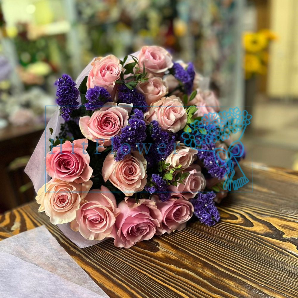 Букет цветов из: Розы